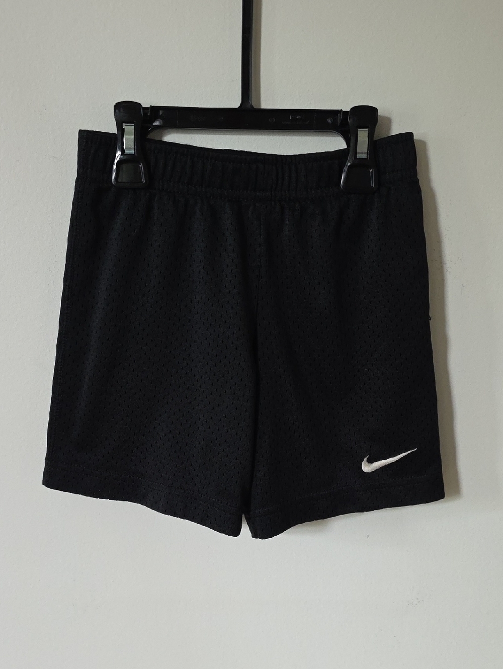 Nike Black Kids Mesh Athletic Shorts with White Swoosh, Size 4/5